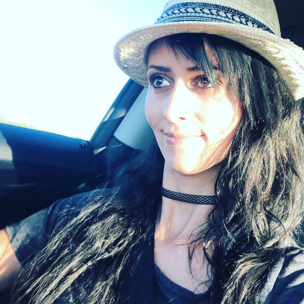 Hi I’m Britany ❤️🖤❤️🖤 Please Read ‼️‼️